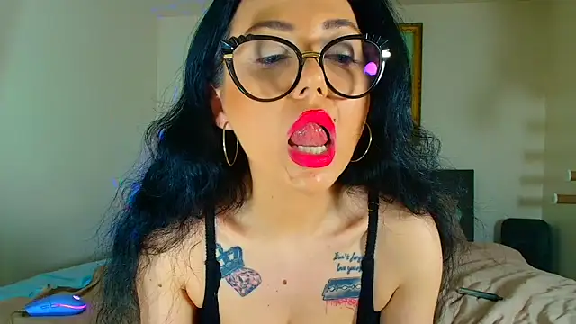 Snapshot of angeliquevany chatting on 03/12/25, 08:20 angeliquevany online show from 03/12/25, 08:20
