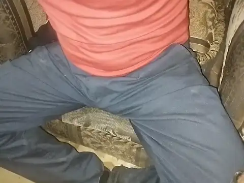 Snapshot of robertocastillo-2017 chatting on 09/30/25, 07:42 robertocastillo-2017 online show from 09/30/25, 07:42