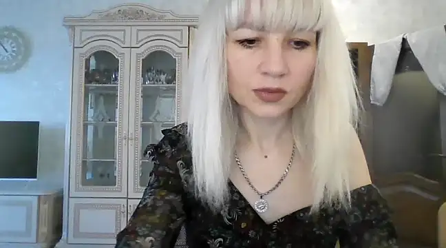 Snapshot of BarbaraKim chatting on 02/07/25, 08:55 BarbaraKim online show from 02/07/25, 08:55