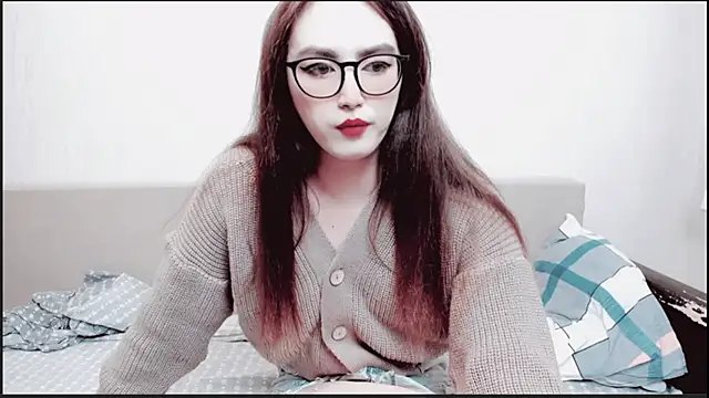 Snapshot of MinniMaksy chatting on 02/23/25, 02:25 MinniMaksy online show from 02/23/25, 02:25