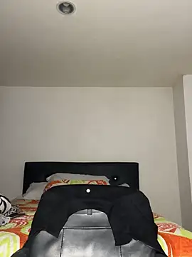 swrennn19 online show from 09/23/25, 10:28