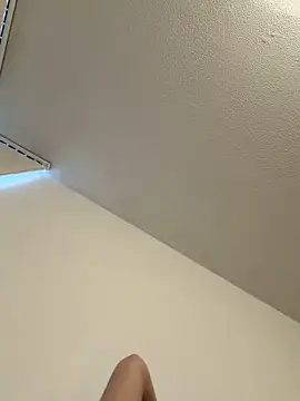 swrennn19 online show from 03/18/26, 10:32