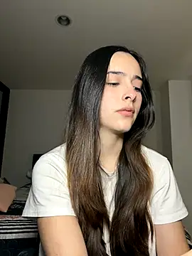 swrennn19 online show from 10/18/25, 02:30