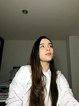 swrennn19 online show from 10/25/25, 12:21