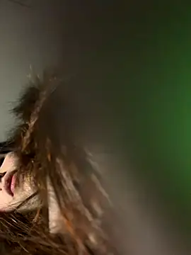 swrennn19 online show from 10/22/25, 11:36