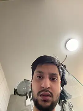 dhruv9413 online show from 02/16/26, 05:44