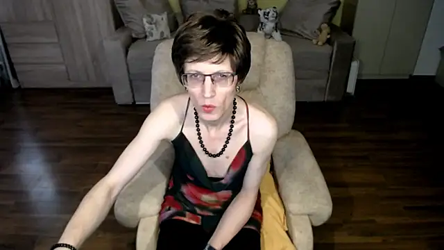 clementine online show from 04/08/26, 07:54