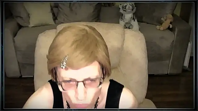 clementine online show from 02/17/26, 08:55