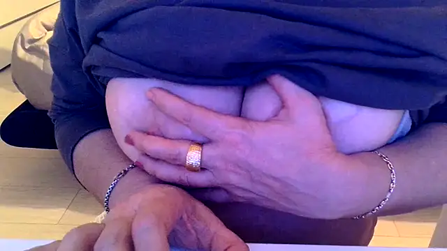 leadileo online show from 11/08/25, 01:25