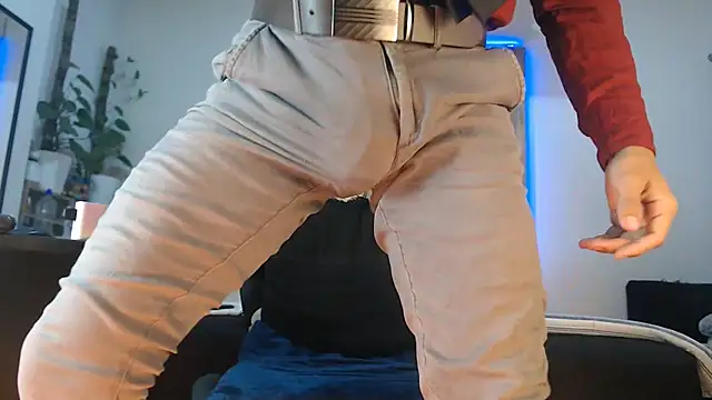 Andrew 4  online show from 04/05/26, 06:53