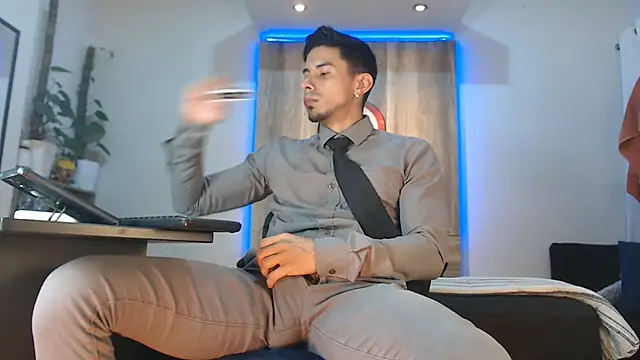 Andrew 4  online show from 03/10/26, 05:00