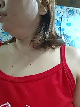 XXLorie 02 online show from 01/12/26, 10:47