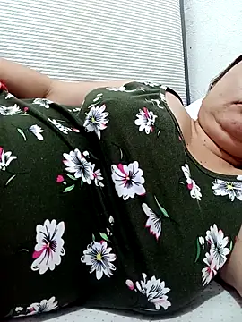 XXLorie 02 online show from 11/07/25, 01:48