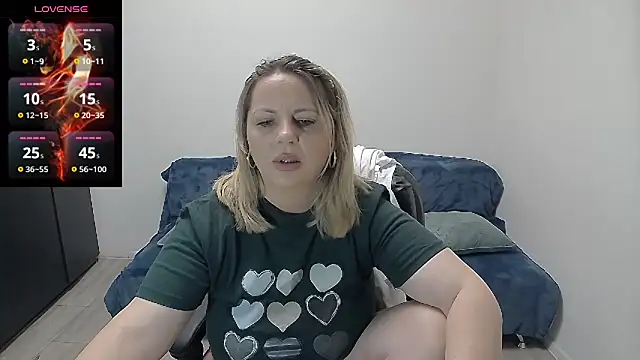 erikaerika online show from 05/25/26, 07:07