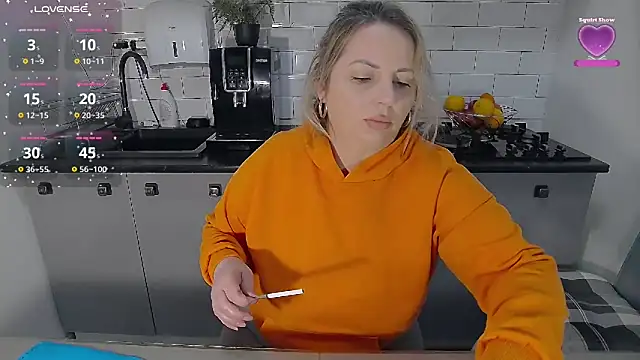 erikaerika online show from 02/16/26, 11:20