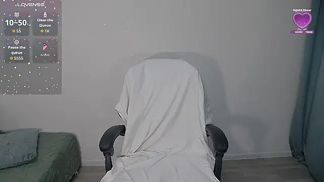 erikaerika online show from 03/22/26, 09:11