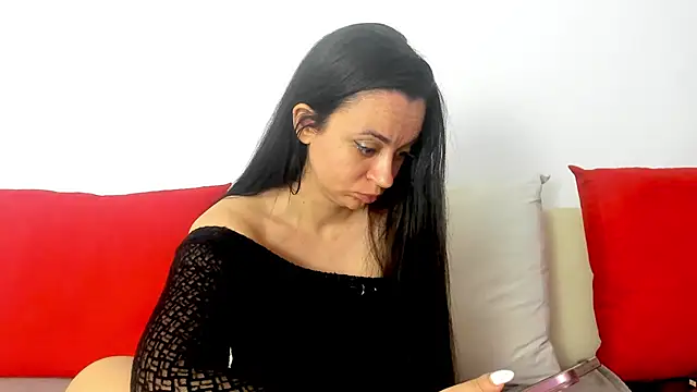 Snapshot of cute_angel95 chatting on 02/17/26, 08:28 cute angel95 online show from 02/17/26, 08:28