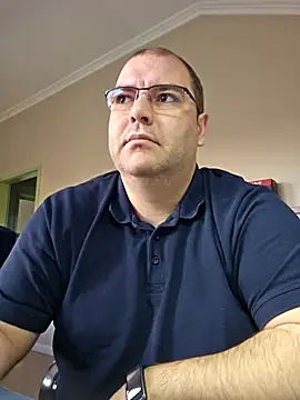 Andrew1900529 online show from 03/06/25, 05:35