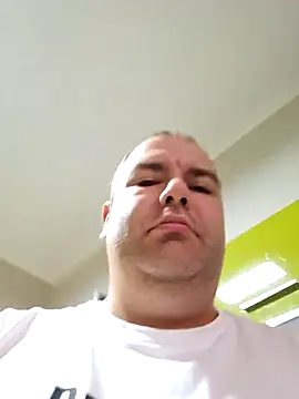 Andrew1900529 online show from 09/24/25, 04:30