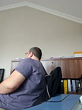 Andrew1900529 online show from 03/10/25, 12:49