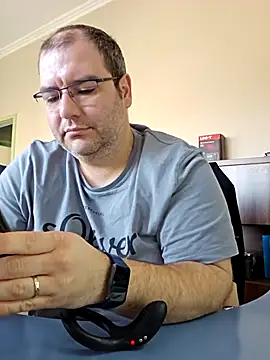 Andrew1900529 online show from 02/20/25, 08:17