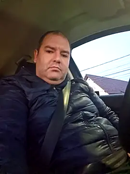 Andrew1900529 online show from 10/01/25, 04:17