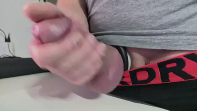 NylonHype online show from 11/09/25, 10:14