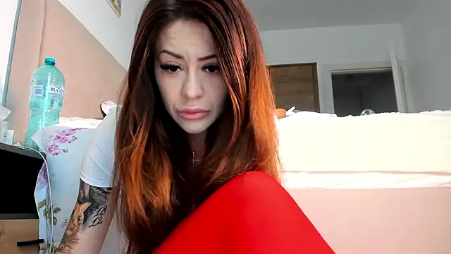 BrianaDiamondXXX online show from 10/28/25, 08:24