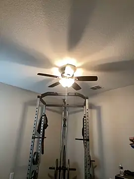 Snapshot of Fathero1time chatting on 02/18/26, 01:40 Fathero1time online show from 02/18/26, 01:40