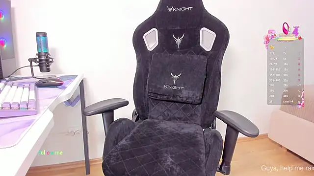 SkyqueenI online show from 09/23/25, 08:10