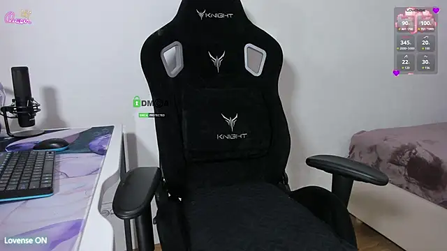 SkyqueenI online show from 02/27/26, 08:03