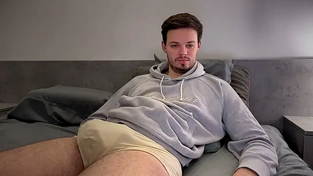 Snapshot of jerked_letto chatting on 02/22/25, 10:18 jerked letto online show from 02/22/25, 10:18