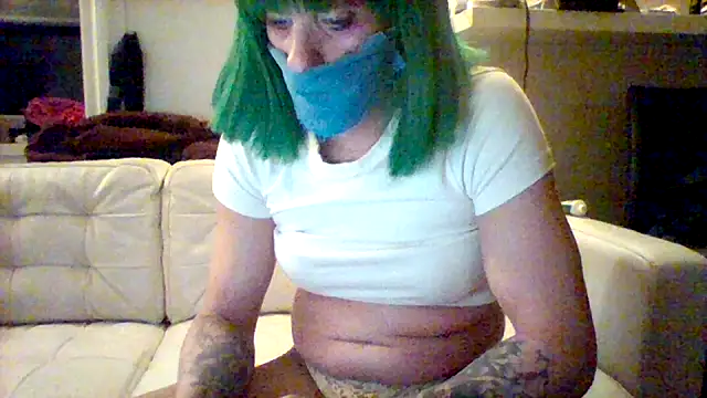 SassyAmanda87 online show from 11/27/25, 12:00