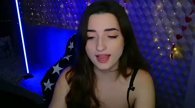 GoldieHoshie online show from 02/18/25, 05:42