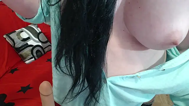 JullieMilf online show from 03/10/26, 04:00