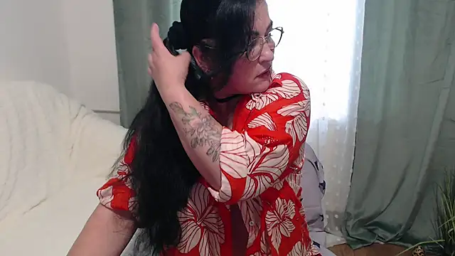 JullieMilf online show from 10/12/25, 08:16
