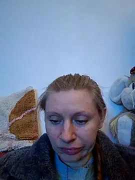 Snapshot of _Carrie_ chatting on 02/16/25, 01:38 Carrie online show from 02/16/25, 01:38