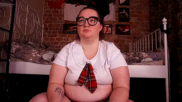 Evelively online show from 11/02/25, 03:22