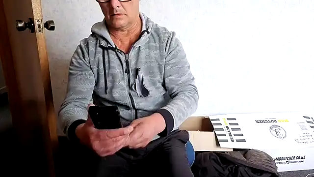 bigballnz online show from 10/31/25, 07:21