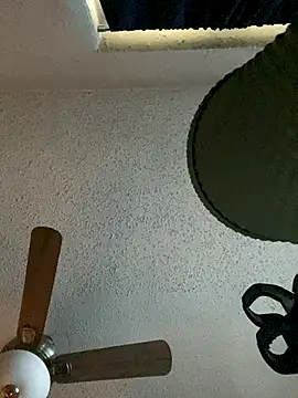 hooli949 online show from 10/26/25, 01:44