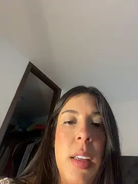 kamivolkano online show from 11/18/25, 04:21