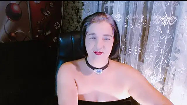 Snapshot of Veraluz chatting on 10/11/25, 05:58 Veraluz online show from 10/11/25, 05:58