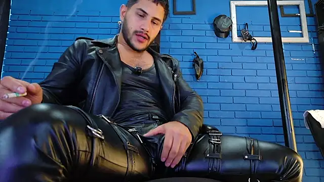 Snapshot of TheIan26 chatting on 03/04/26, 08:38 TheIan26 online show from 03/04/26, 08:38