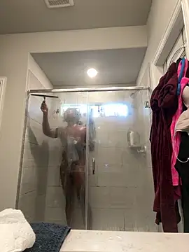 Snapshot of blue5455 chatting on 01/18/25, 02:12 blue5455 online show from 01/18/25, 02:12