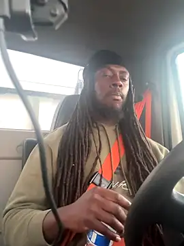 Snapshot of blue5455 chatting on 11/04/25, 12:42 blue5455 online show from 11/04/25, 12:42