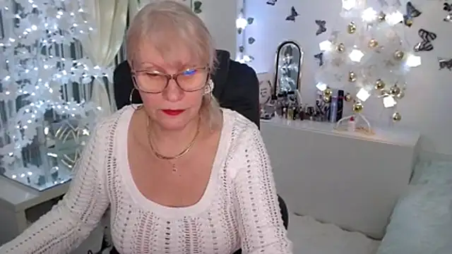 Ghertrude52 online show from 12/22/25, 04:01