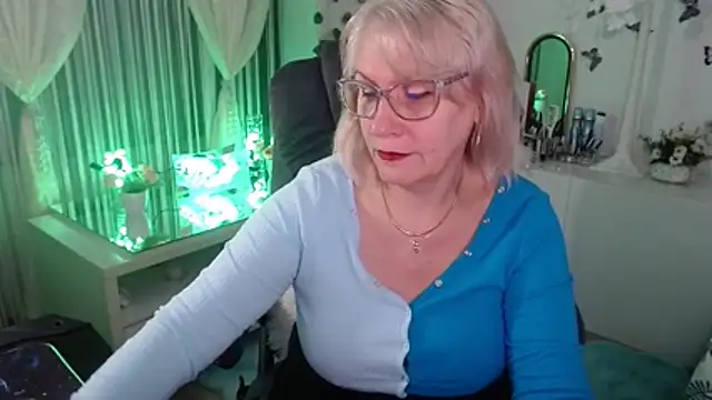 Ghertrude52 online show from 01/13/26, 04:05