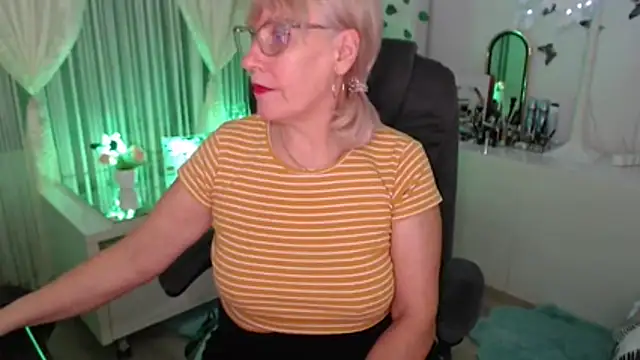 Ghertrude52 online show from 01/09/26, 04:08