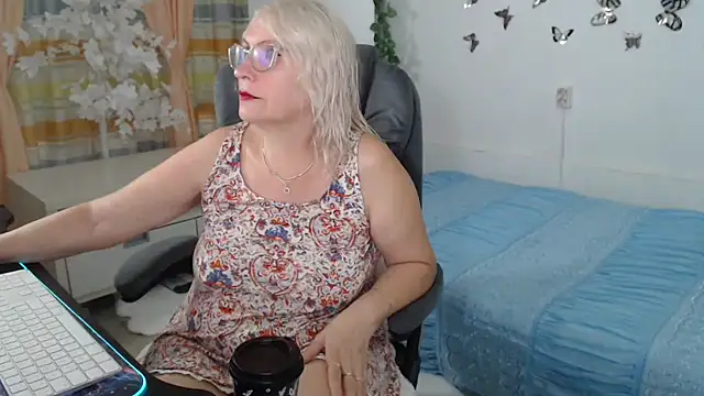 Snapshot of Ghertrude52 chatting on 07/10/26, 04:56 Ghertrude52 online show from 07/10/26, 04:56