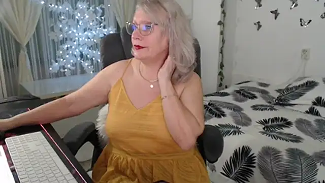 Ghertrude52 online show from 03/21/26, 05:08